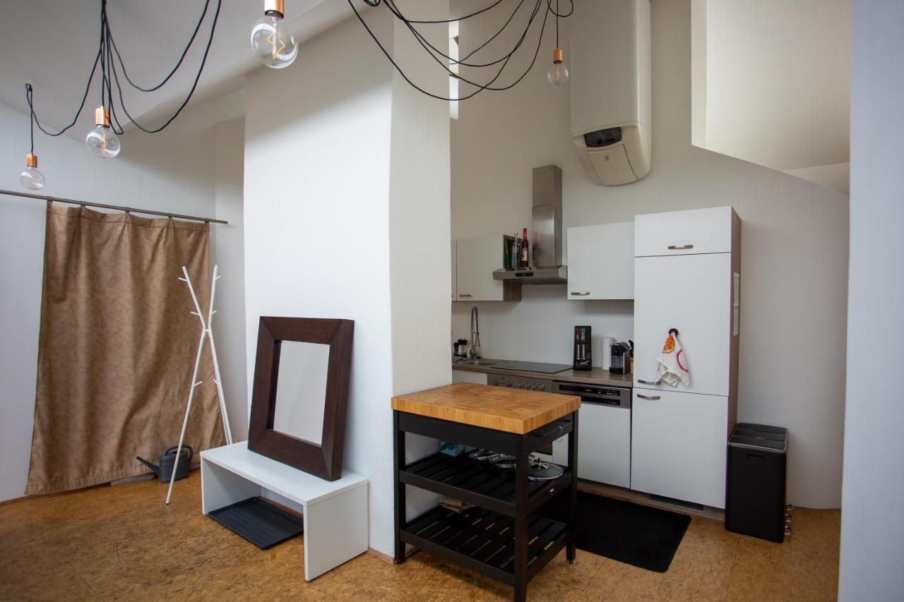 Cityview Apartment Graz Bagian luar foto